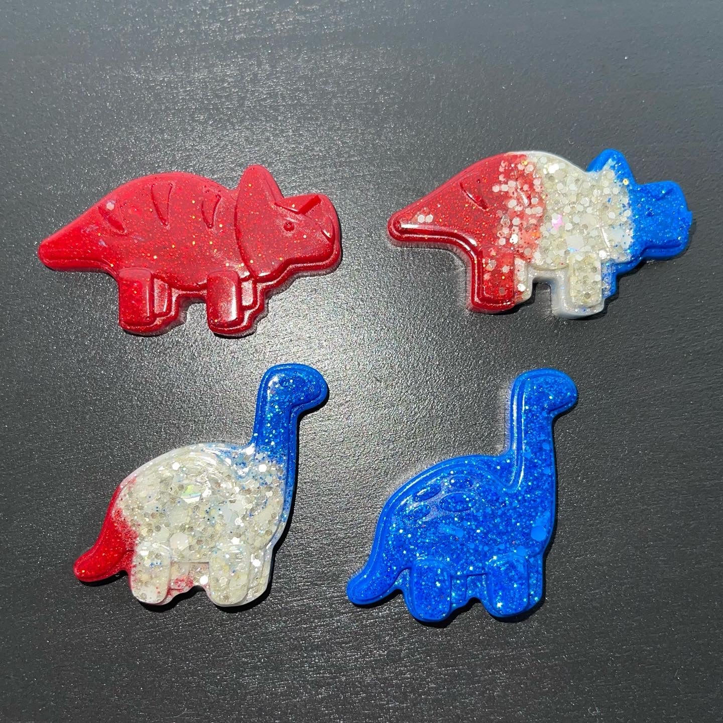 Signature Dino